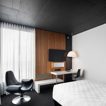 Alt Hotel Toronto Airport Мисисага Екстериор снимка