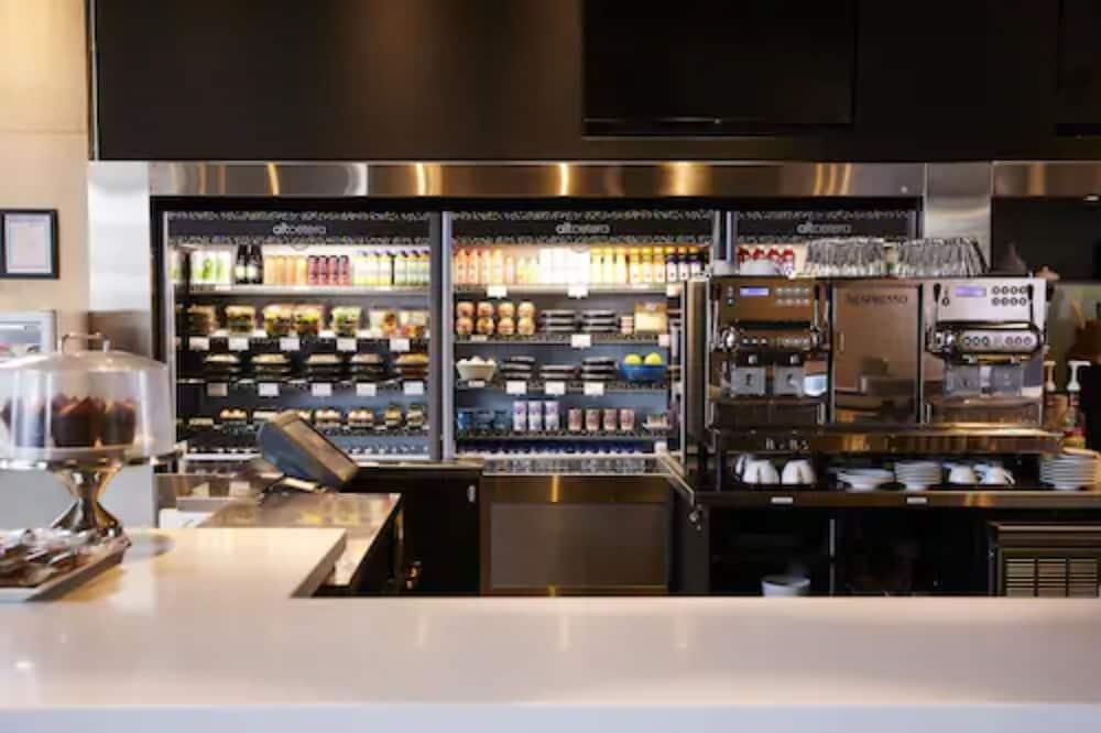 Alt Hotel Toronto Airport Мисисага Екстериор снимка