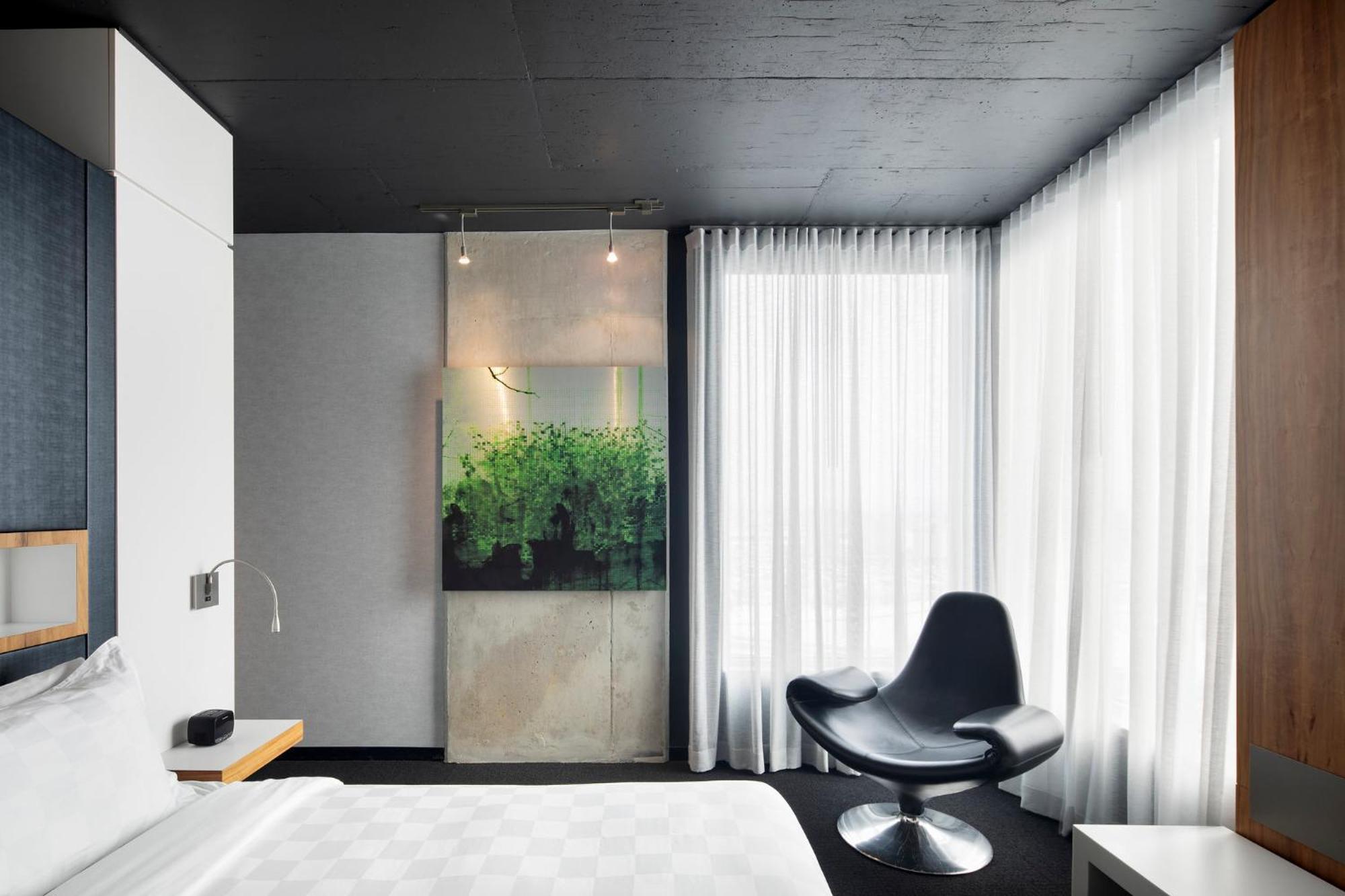 Alt Hotel Toronto Airport Мисисага Екстериор снимка